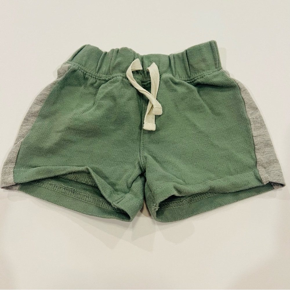 Lot of (7) Baby Boy’s One Piece/Top/Shorts 0-3 Months Multiple Brands - Picture 6 of 14